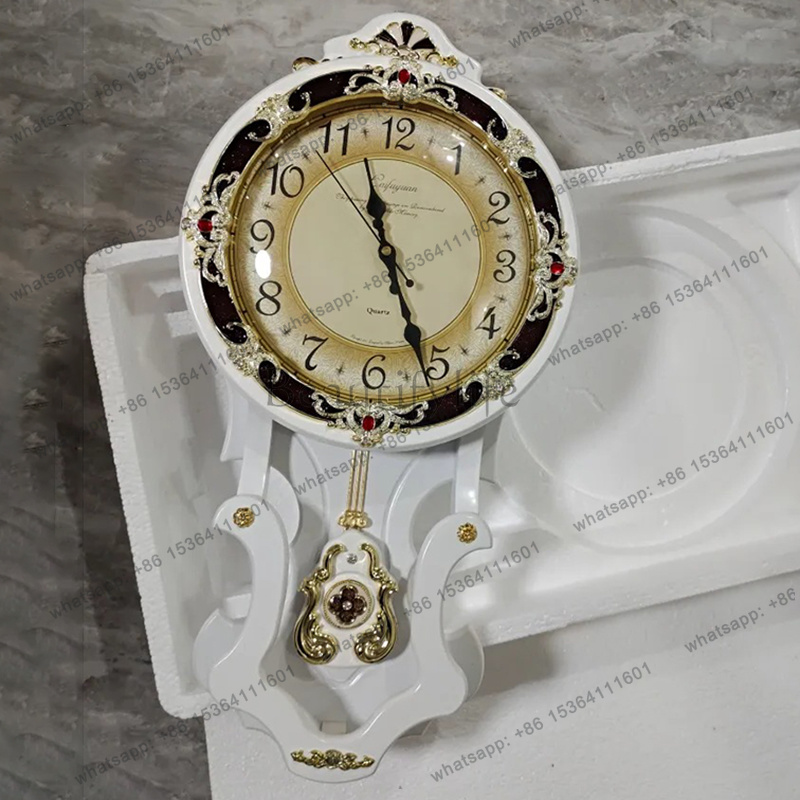 Wood Vintage Wall Clocks Silen - Luxury Watch Europe avis et prix