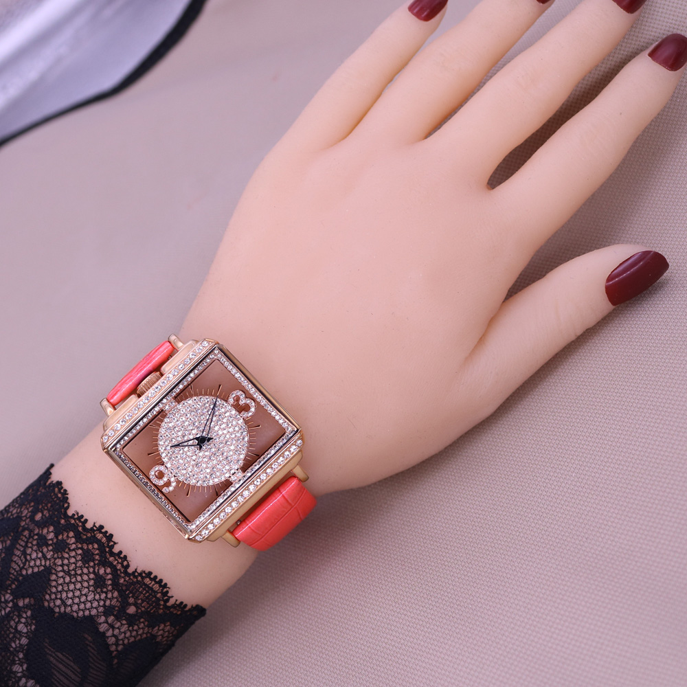 SALE!!! Discount Davena Crysta - Luxury Watch Discount avis et prix