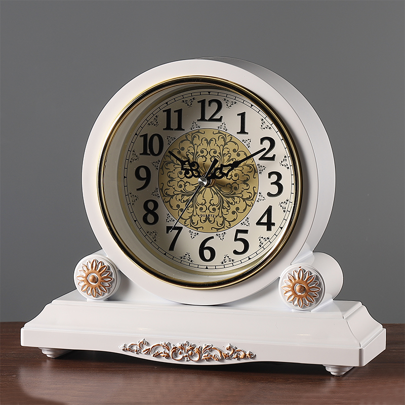 Desktop Table Clock Retro Sile - Luxury Watch Europe avis et prix